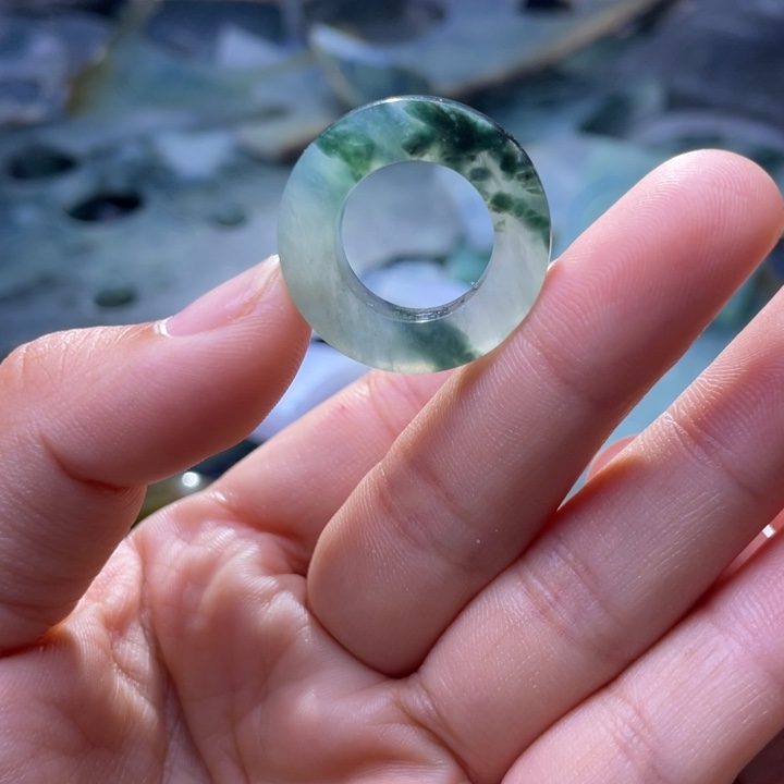 未镶嵌定制翡翠翡翠定制