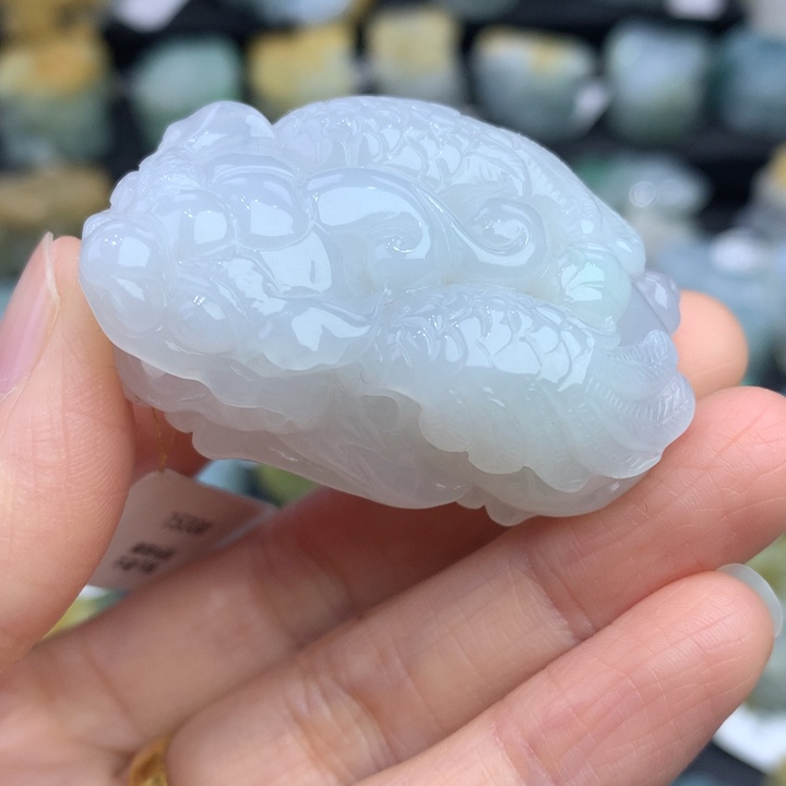 翡翠颈饰未镶嵌天然缅甸A货翡翠貔貅吊坠