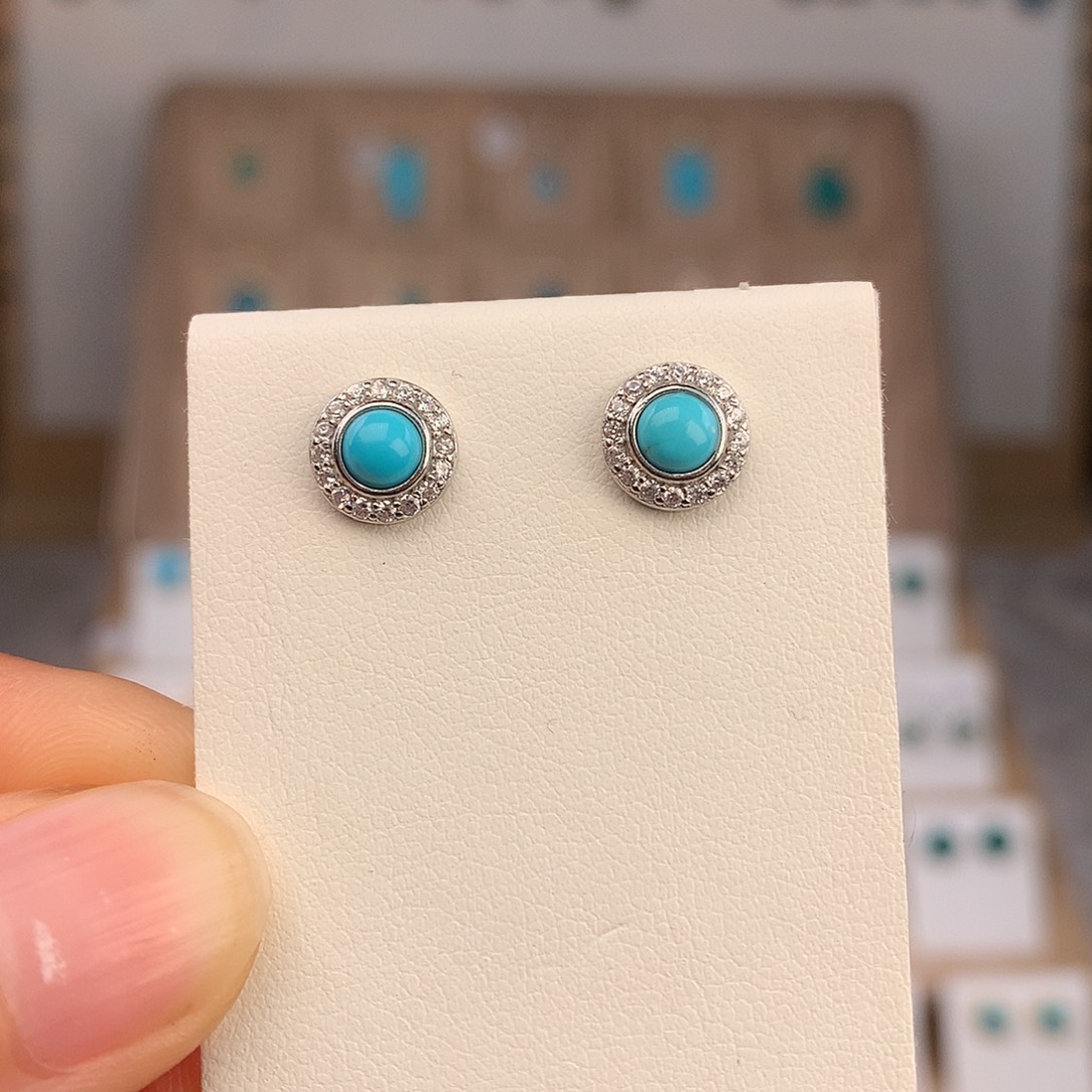 绿松石未镶嵌耳饰