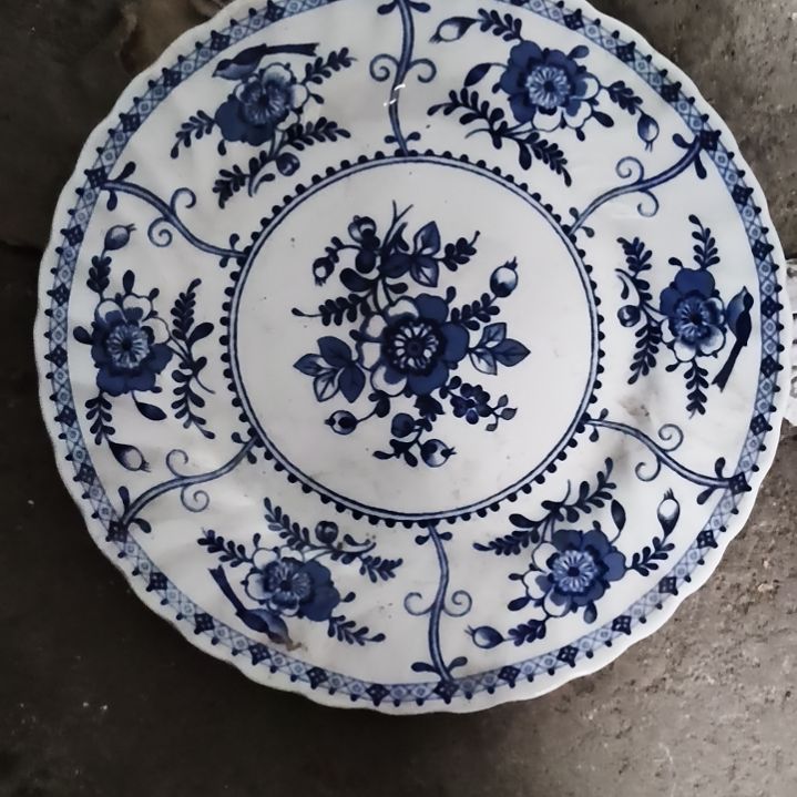 陶瓷盘子碗啥都有