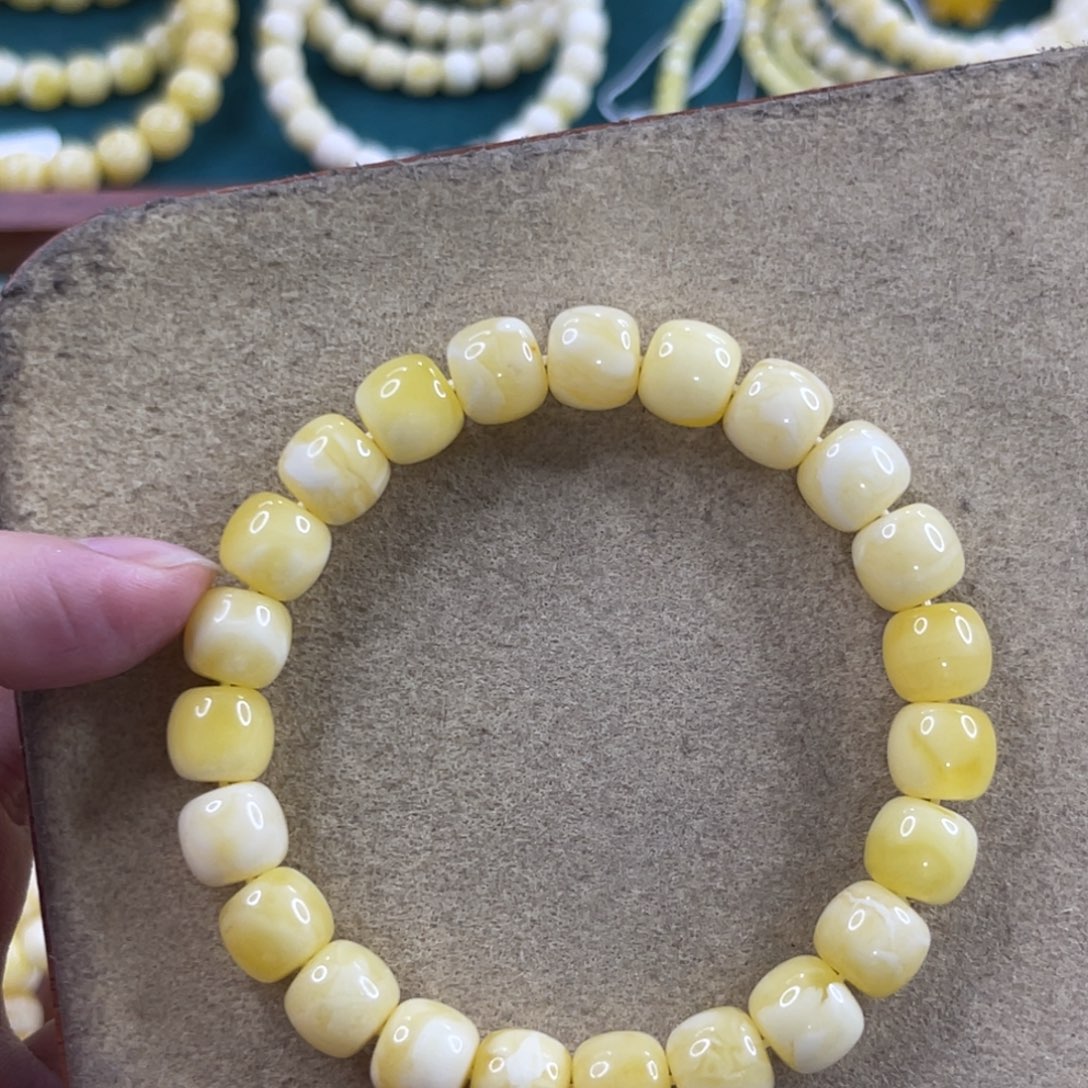 蜜蜡未镶嵌珠宝奇石9.8mm浓腊白花微粉