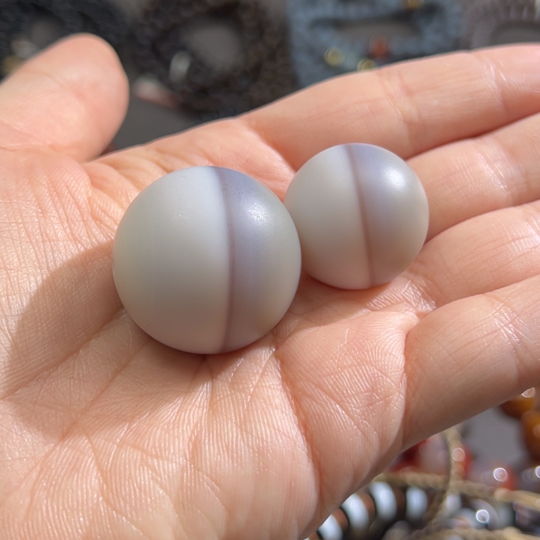 王***3玛瑙/玉髓未镶嵌颈饰