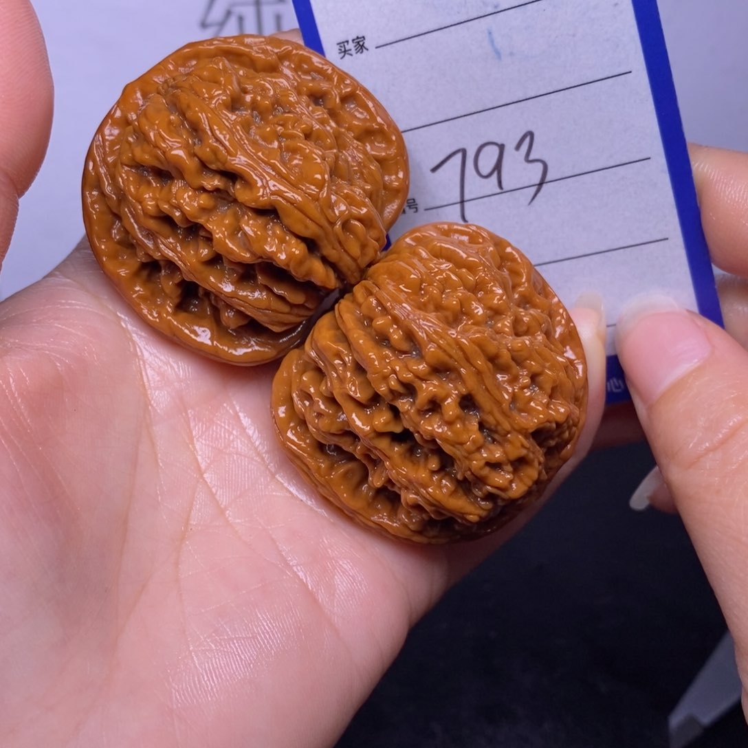 文玩核桃把件793/46四座楼