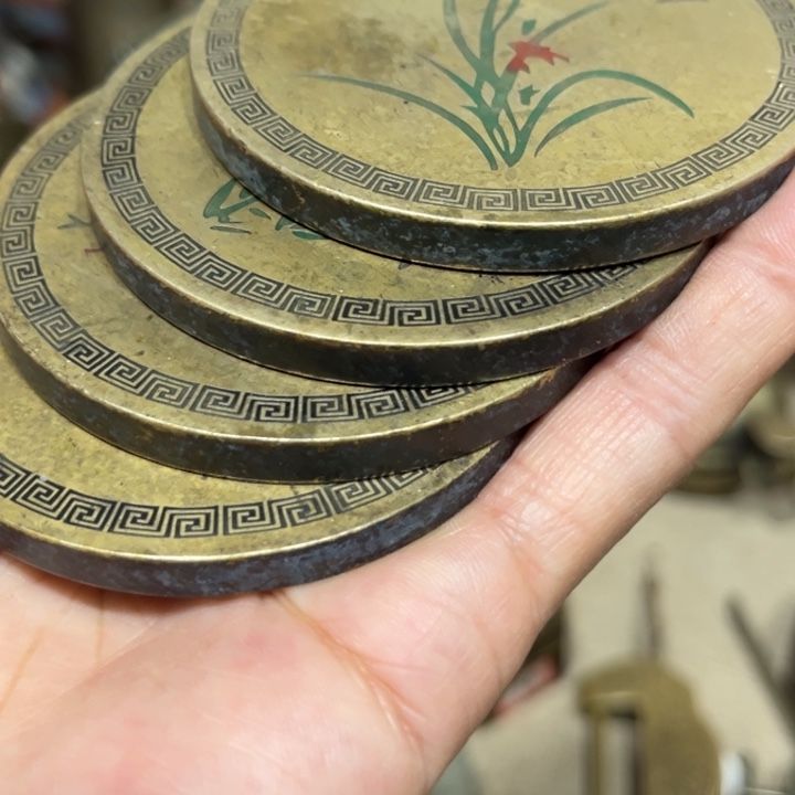 铜器型美观实用大方