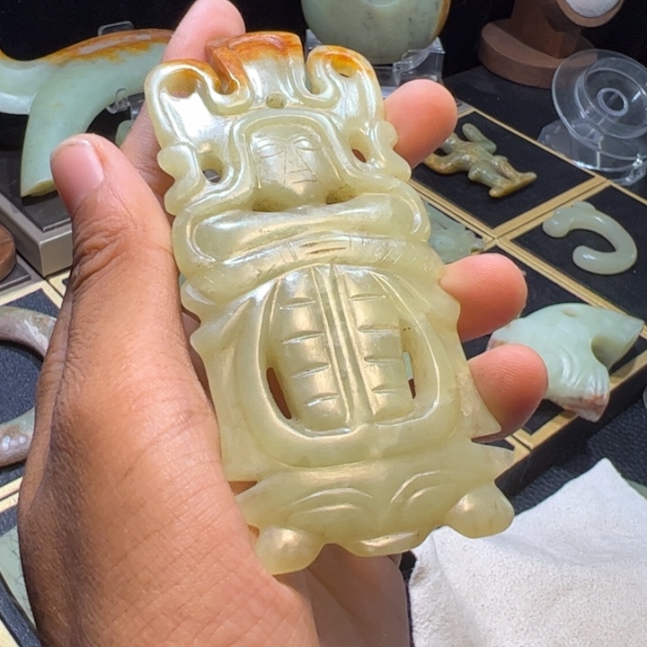 明***好玉玉摆件太阳神器形