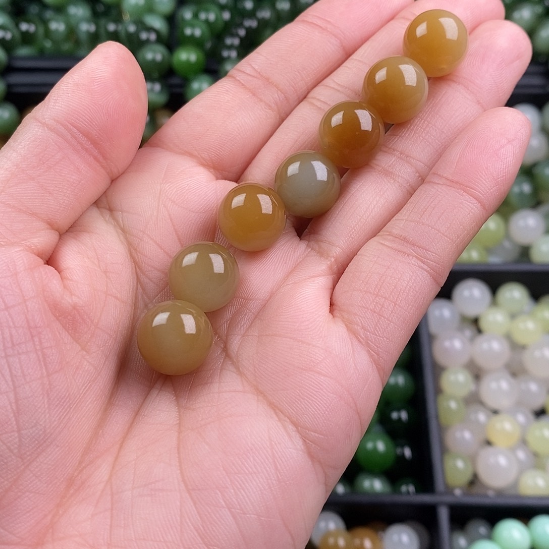 和田玉未镶嵌珠宝半成品