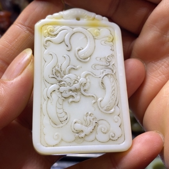 和田玉挂件未镶嵌