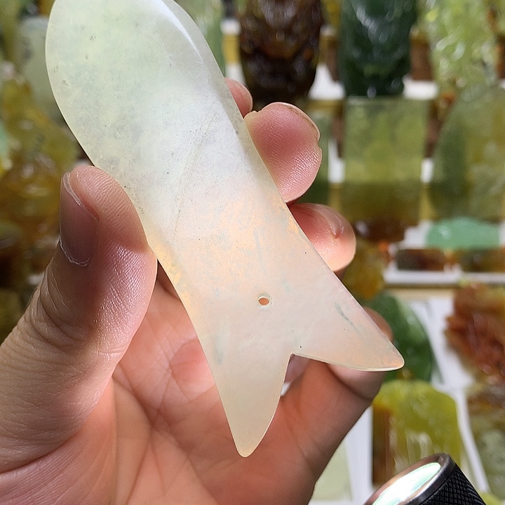 蛇纹石玉未镶嵌珠宝半成品