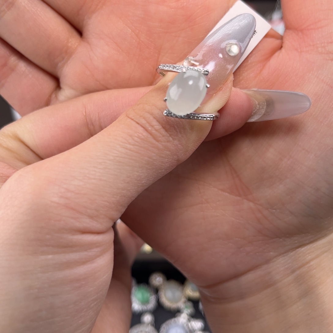 翡翠戒指银S925镶嵌66999