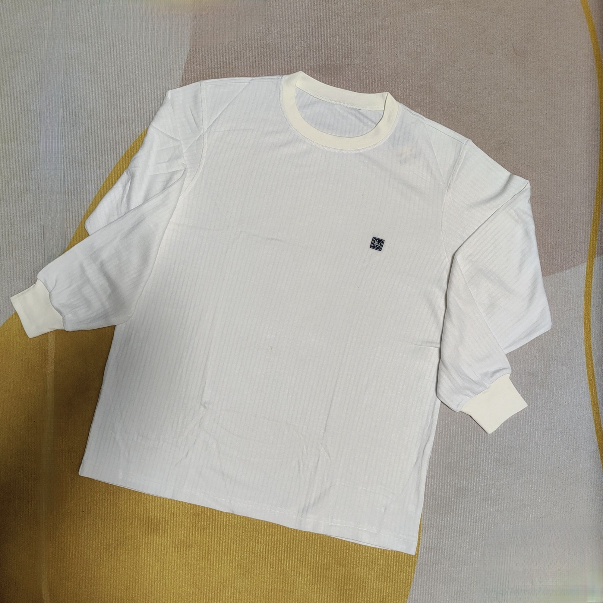 长袖女圆领极简风白色针织衫休闲百搭-木每W0404