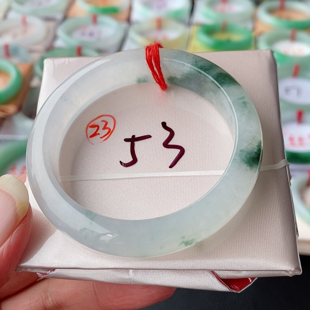 翡翠手镯未镶嵌23号链接