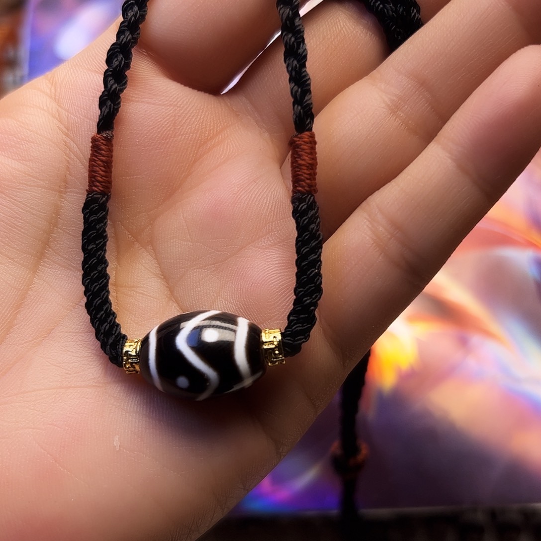 玛瑙/玉髓颈饰合金