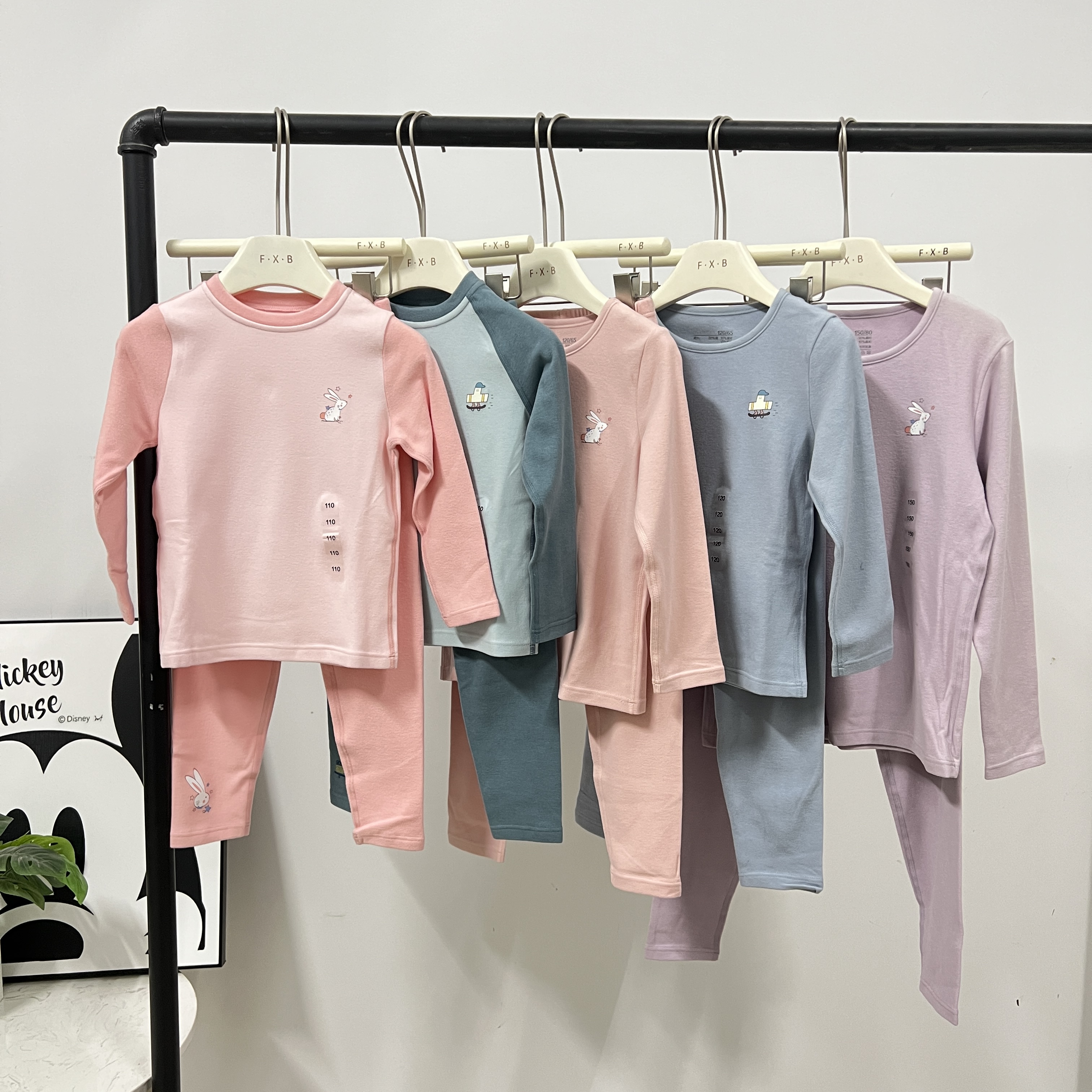 204赠袍元旦期间，发热黑科技儿童豆绒无骨秋衣秋裤保暖套装内衣