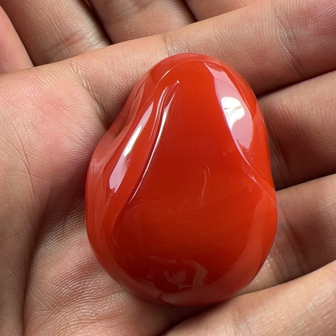 南红玛瑙吊坠未镶嵌