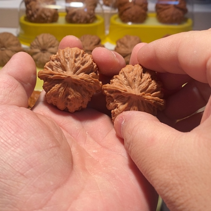 吊坠文玩核桃苹果园