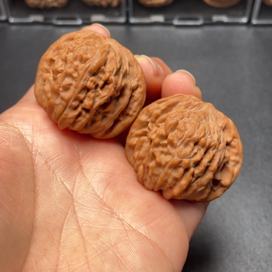 【闪购商品】把件文玩核桃四座楼………