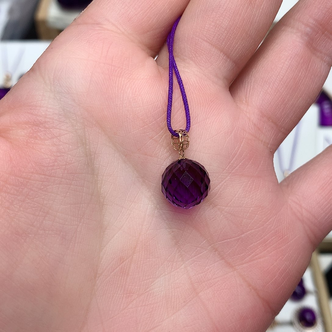紫晶吊坠(赠链)18K金镶嵌