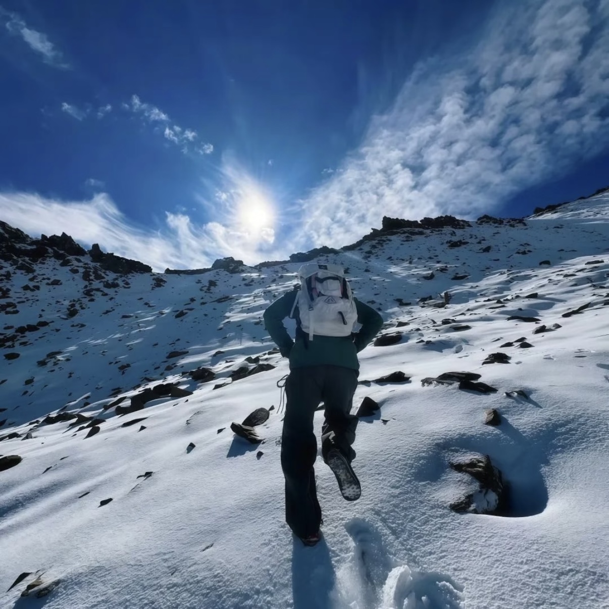  19号链接【刺绣巴】泰~1103情侣款早秋时尚重磅刺绣卫裤