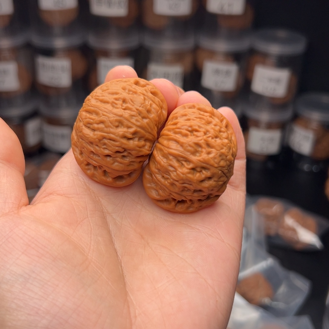 文玩核桃吊坠我***子铁锤