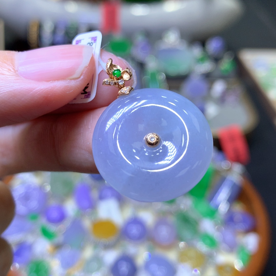 【闪购商品】翡翠颈饰18K金镶嵌翡翠吊坠项链