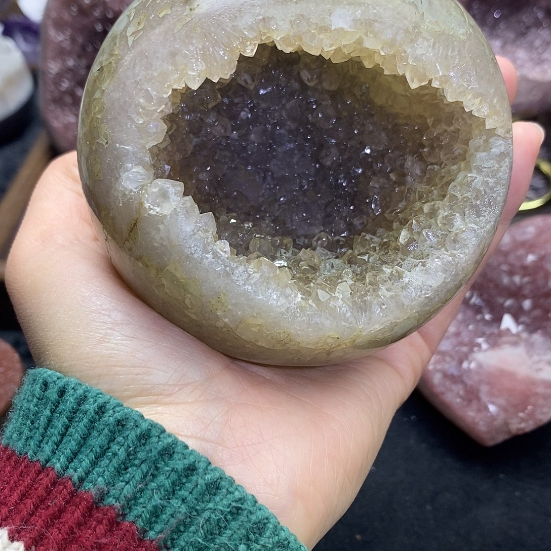 未镶嵌紫晶大型摆件（非配饰）