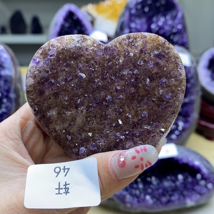 紫晶大型摆件（非配饰）未镶嵌