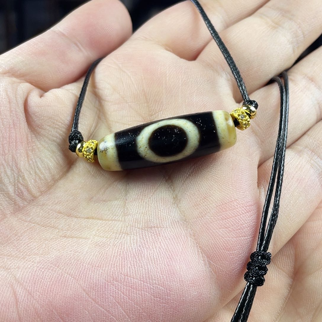 玛瑙/玉髓颈饰合金