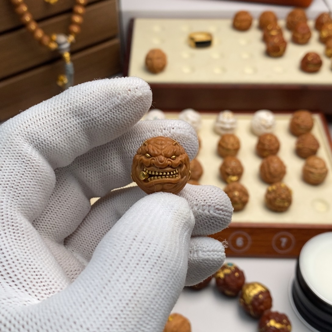 小***儿猴头核桃吊坠猴头