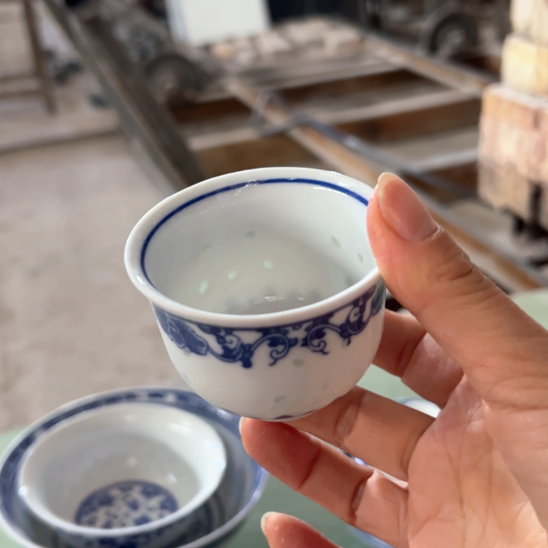 青花80毫升玲珑小茶杯