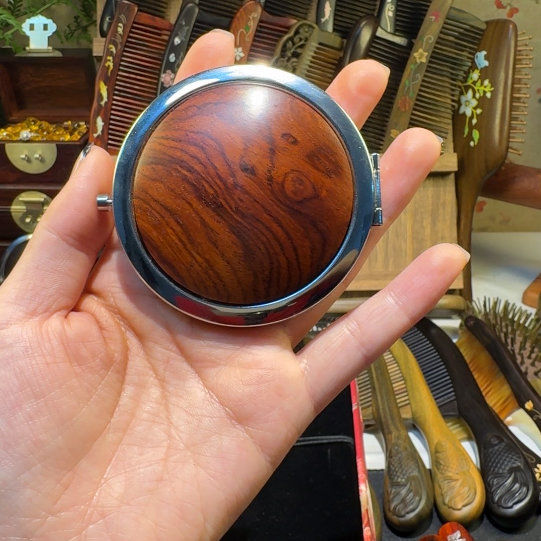 大红酸枝圆镜子可爱