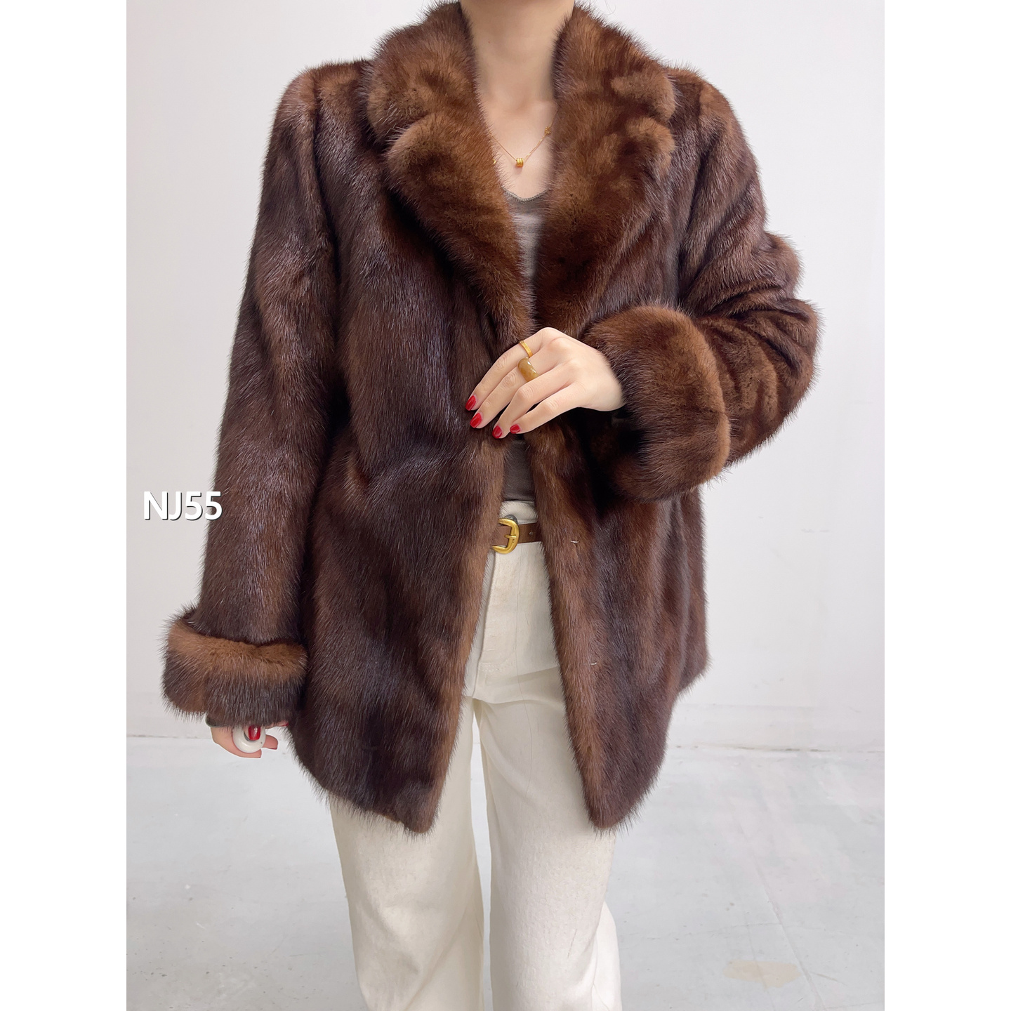 【NJ55】XS 焦糖棕短款全抽貂皮大衣女（肩39胸96衣69袖58）09055