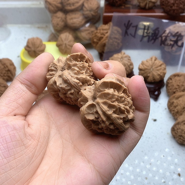 文玩核桃吊坠39 38 苹果园天残脚