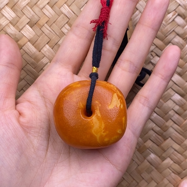 琥珀未镶嵌裸石蜜蜡M