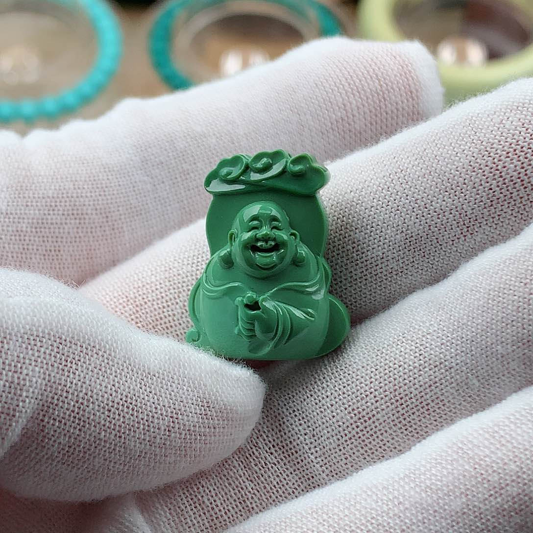 绿松石颈饰未镶嵌