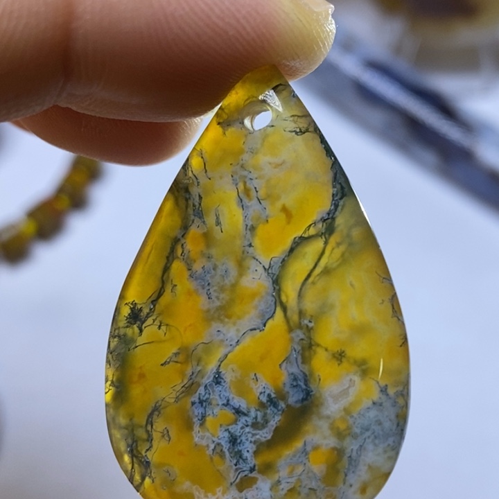 玛瑙/玉髓颈饰未镶嵌