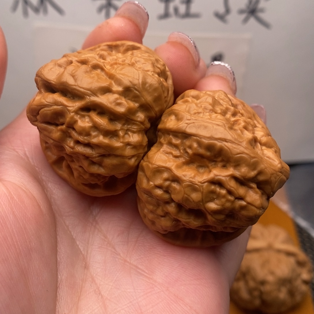 文玩核桃把件边39左右