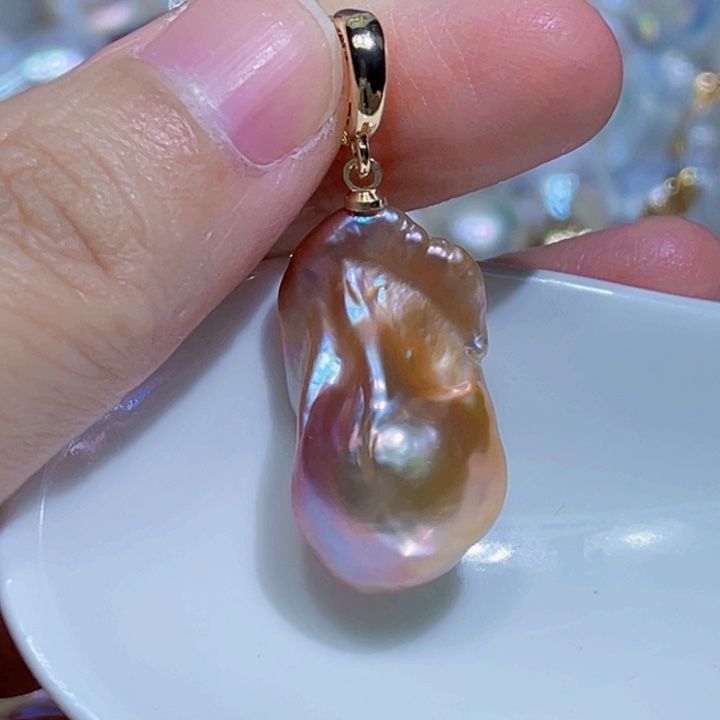 颈饰未镶嵌淡水珍珠