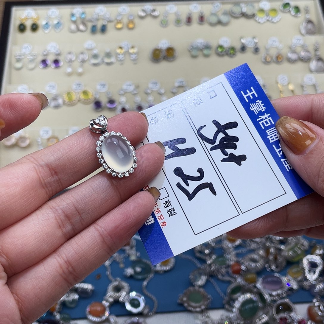 岫玉银S925镶嵌吊坠吊坠