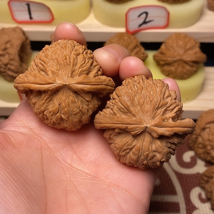 吊坠文玩核桃45球白全品