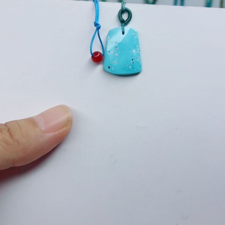 颈饰未镶嵌南红玛瑙