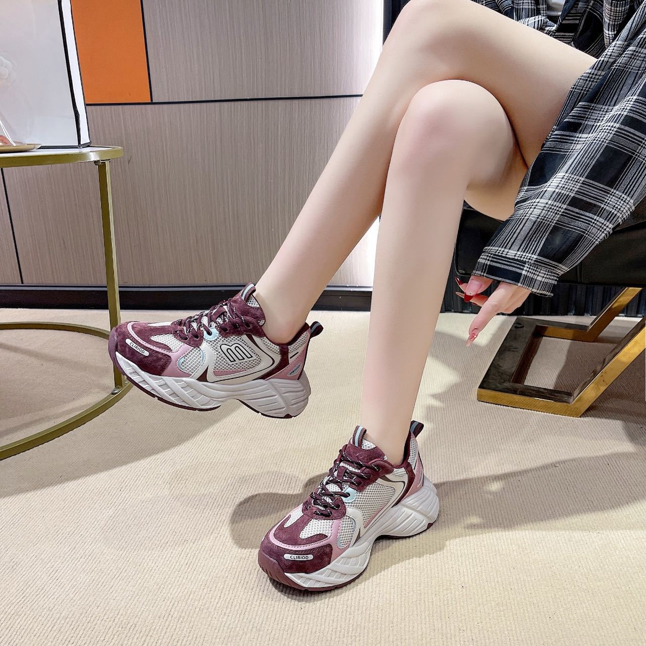 时尚厚底增高老爹鞋女2025春季新款透气休闲复古韩版百搭女运动鞋