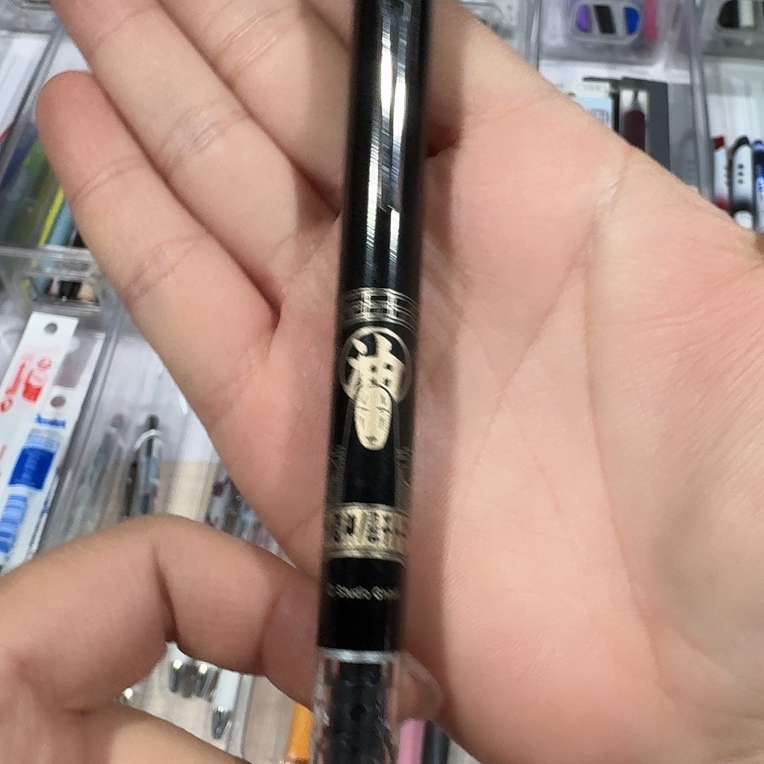 便携式三菱铅笔瑕疵见图