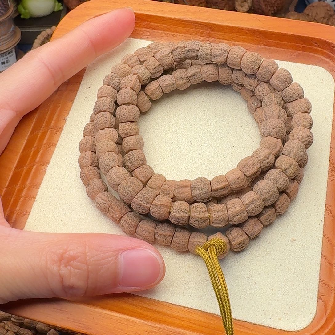 柏香籽/百香籽手串