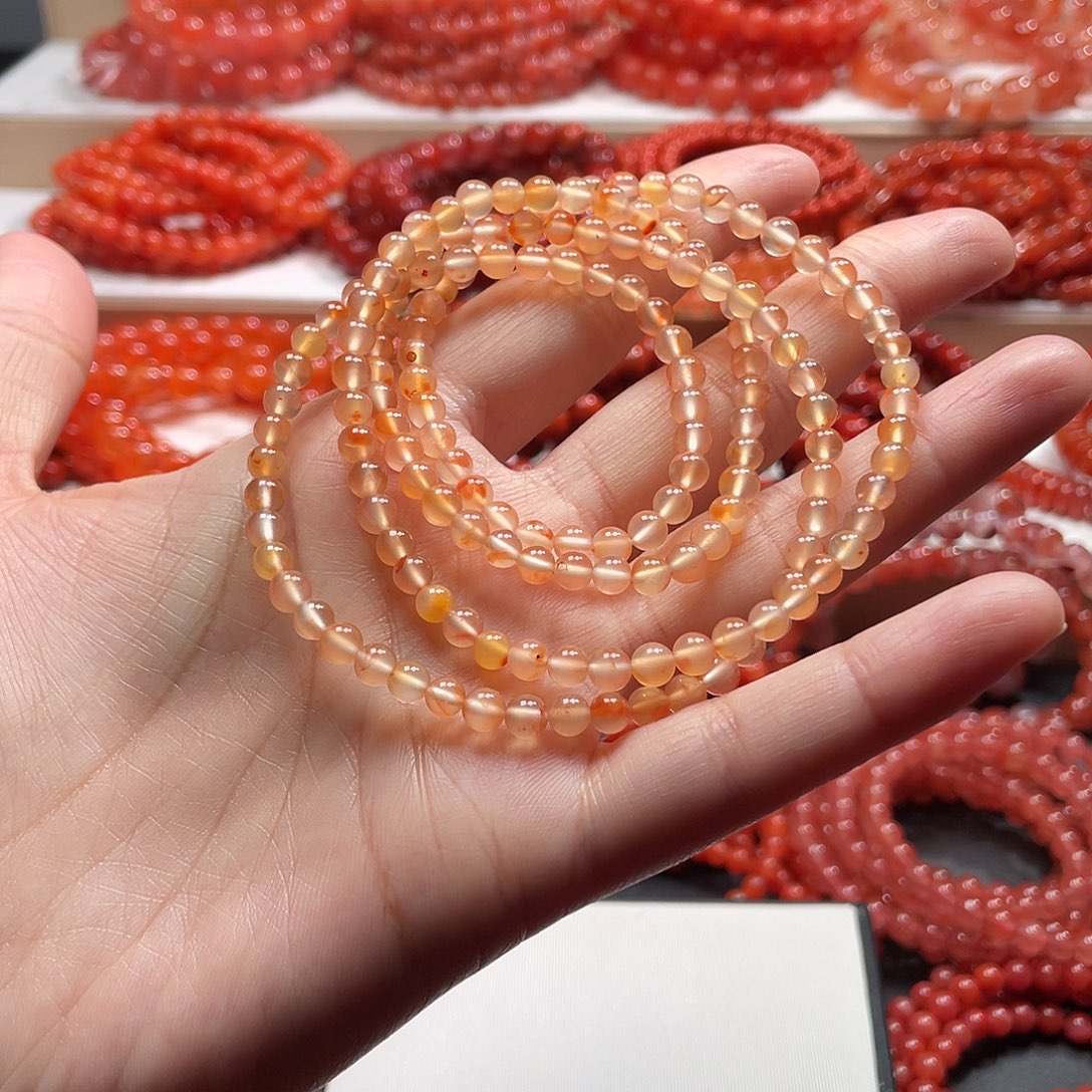 南红玛瑙未镶嵌手链