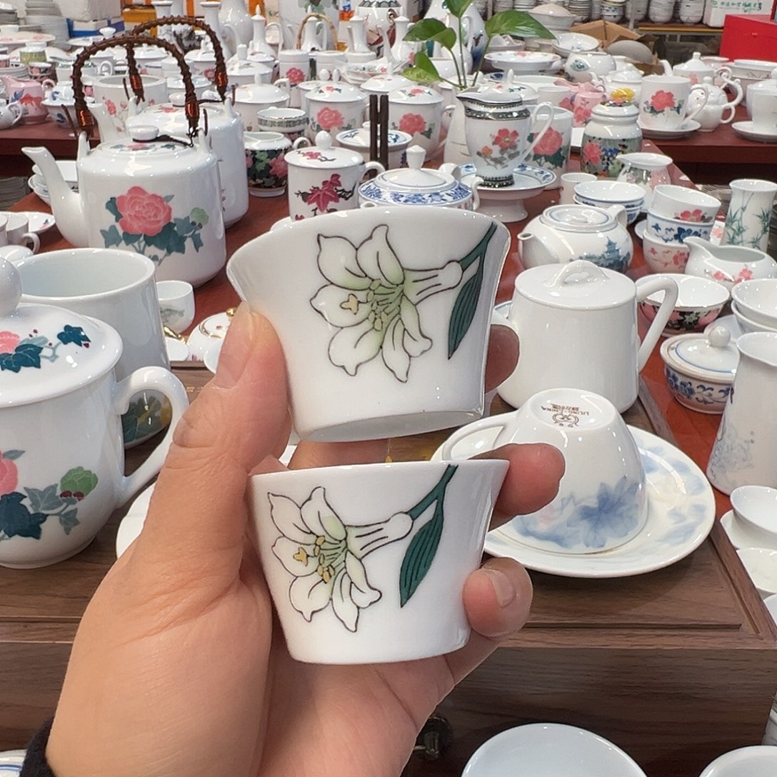 醴陵瓷直播供货基地手绘50毫升一对