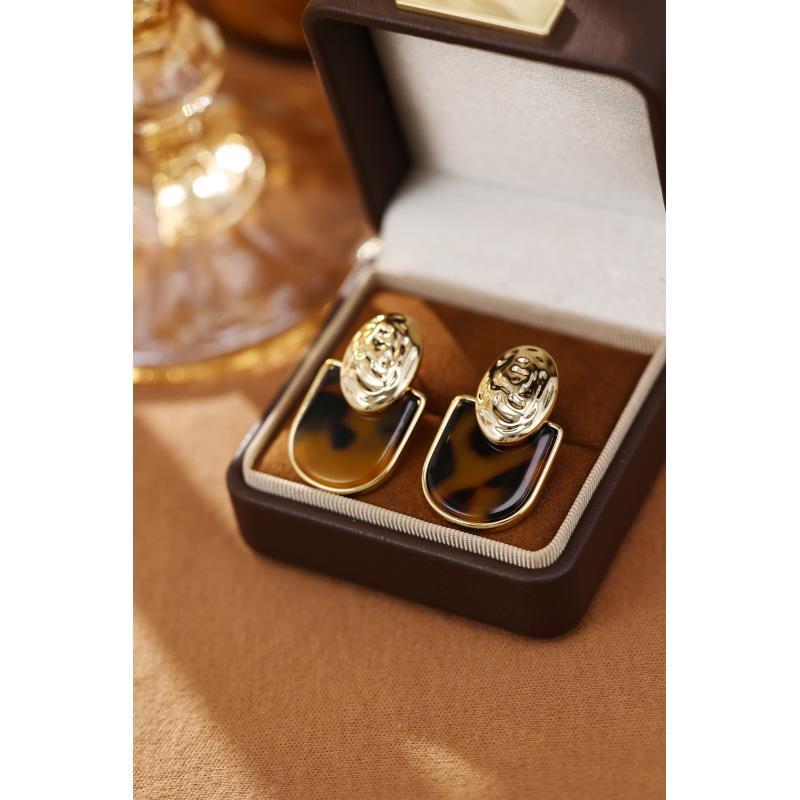 秋冬美拉德肌理感复古耳钉独特气质百搭高级感耳饰83