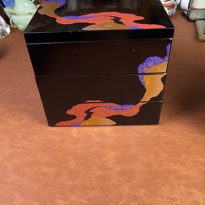 瓷器铜铁器花瓶盘子