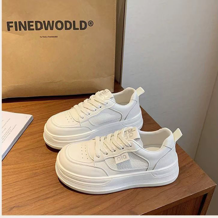 超轻发泡底潘潘大码女鞋40-43码小白鞋9863