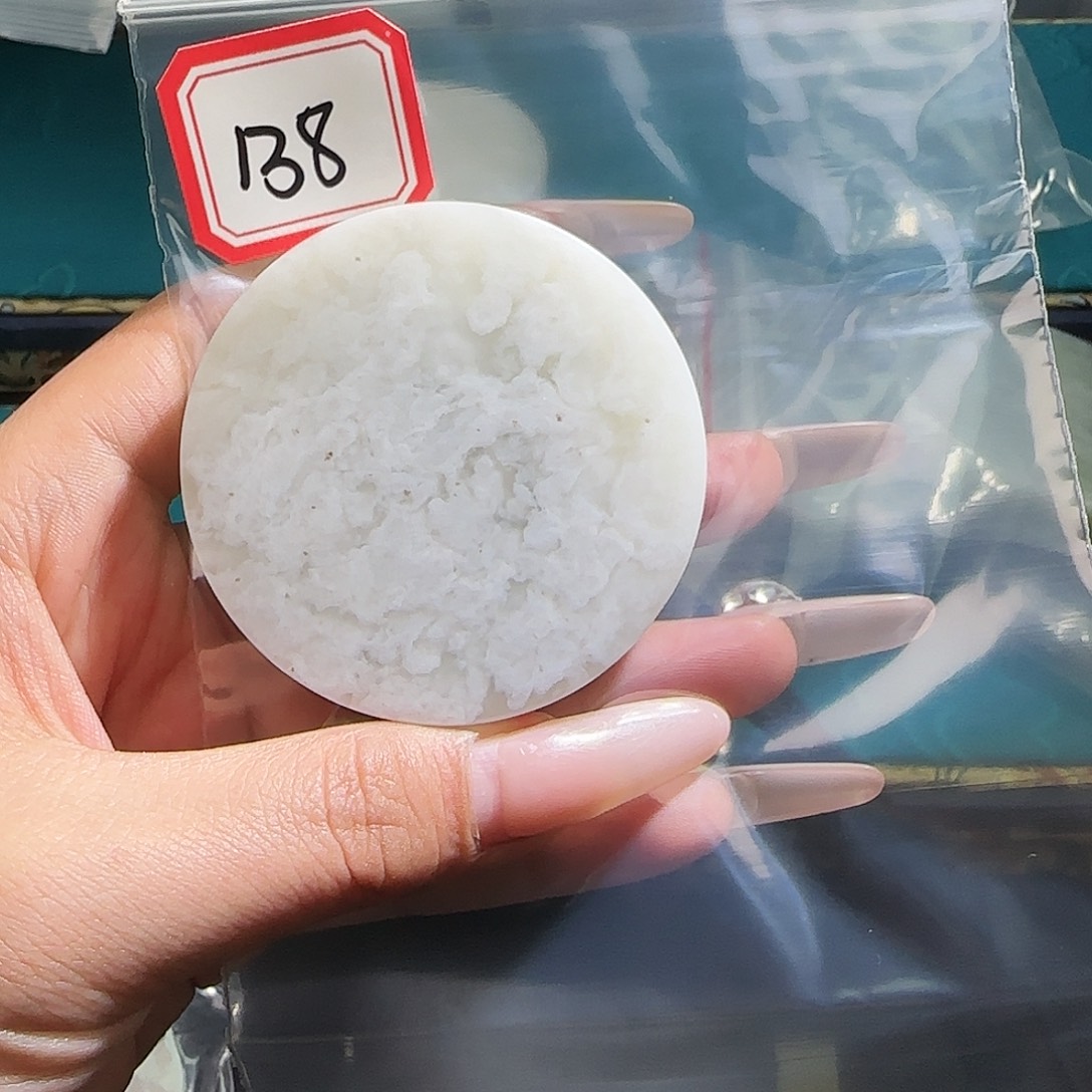 和田玉未镶嵌珠宝半成品