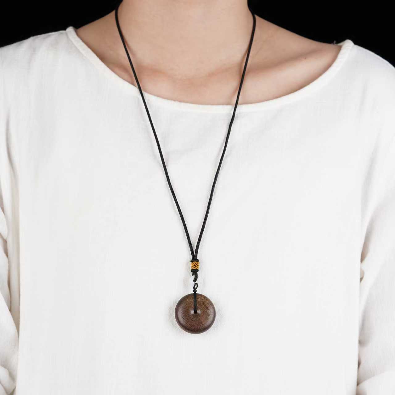 【马氏生辉阁】马总甄选文玩昆仑梅格平安扣